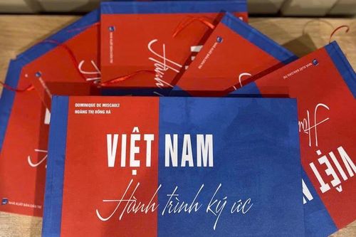 Trở lại Việt Nam trong từng tấm ảnh
