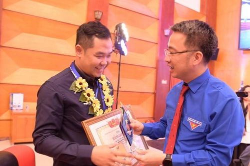 Những người trẻ khuyết tật truyền cảm hứng mạnh mẽ tại Tỏa sáng Nghị lực Việt 2025