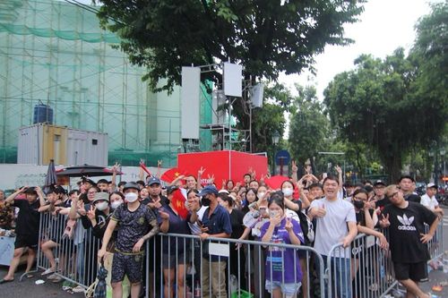 Hà Nội thức giấc cùng 'Việt Nam trong tôi'