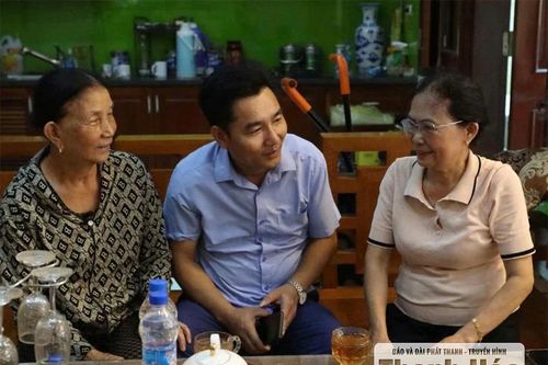 Tuổi cao, gương sáng ở vùng biển