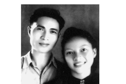 Thời thiếu nữ sôi nổi theo cách mạng