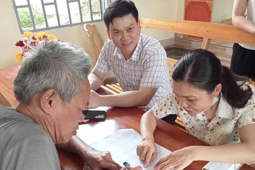 Xã Ngọc Liên bố trí 41 điểm trao quà Tết Độc lập cho Nhân dân