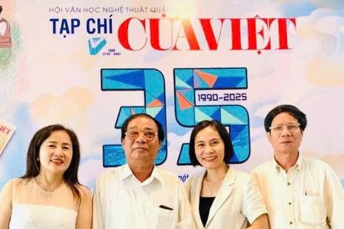 'Về thương tóc mẹ': Dệt nỗi nhớ thành thơ
