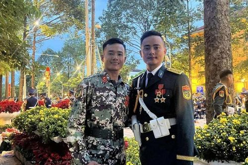 Niềm tự hào của 2 anh em ruột ở Nghệ An tham gia trong đội hình diễu binh A80