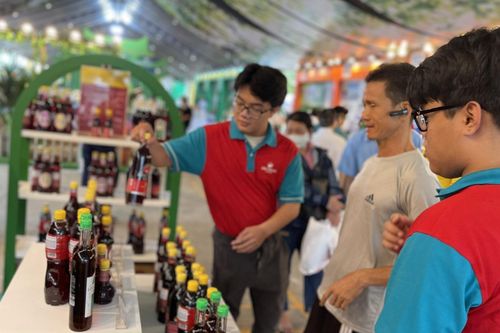Điều gì giúp những thương hiệu 'vang bóng một thời' trỗi dậy?