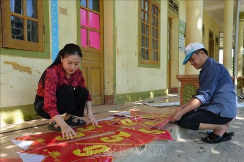 Huy động mọi nguồn lực để bảo đảm điều kiện khai giảng năm học mới