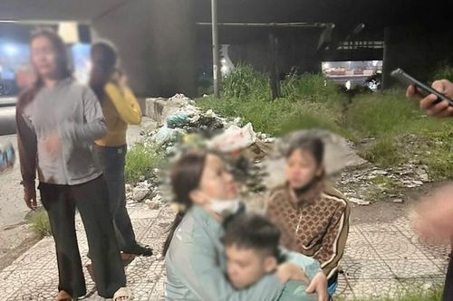 Đồng Nai: CSGT kịp thời ngăn chặn một thanh niên nhảy cầu