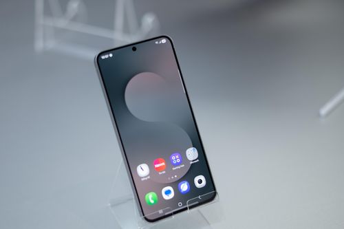 Samsung đón đầu Apple