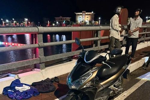 Tìm thấy thi thể người đàn ông nghi nhảy cầu Bồng Sơn tự tử trong đêm