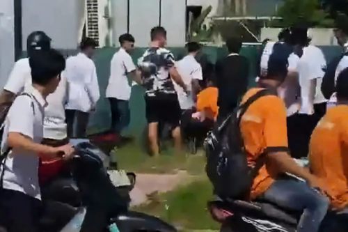 Thêm vụ học sinh bị đánh hội đồng tại Quảng Ninh