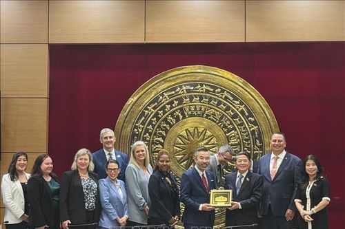Phó Chủ tịch Quốc hội Nguyễn Đức Hải tiếp Đoàn Quốc hội bang Oregon, Hoa Kỳ