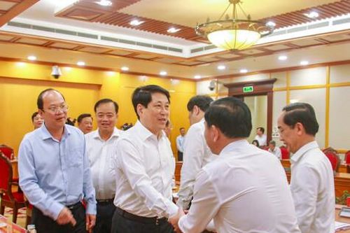 Bộ Chính trị cho ý kiến về phương án nhân sự khóa mới tỉnh Cà Mau