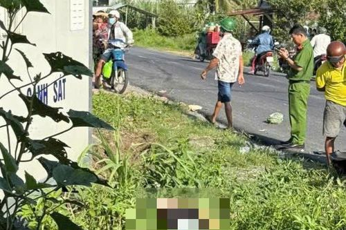 Vĩnh Long: Va chạm ô tô trên quốc lộ 53, người phụ nữ tử vong tại chỗ