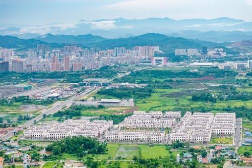 'Xuống ga là đến phố', Vinhomes Golden Avenue định hình chuẩn sống và kinh doanh mới tại Móng Cái