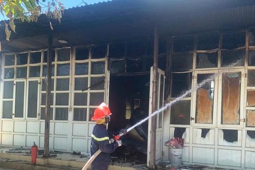 Hà Tĩnh: Cháy lớn ở Trung tâm văn hóa khu vực Bắc Kỳ Anh