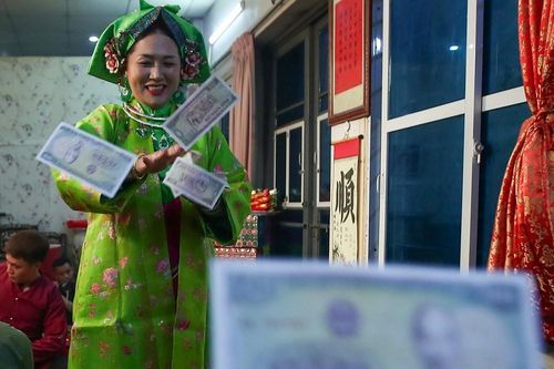 Đừng để 'lộc Thánh' thành hàng hóa đắt giá