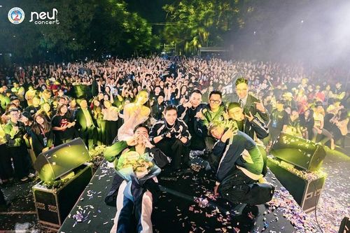 Khi thanh xuân bắt đầu từ những giai điệu