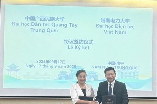 EPU tăng cường hợp tác với Trường Đại học Dân tộc Quảng Tây, Trung Quốc