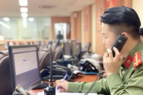 Đường dây nóng giúp người dân giải quyết vướng mắc về cư trú ở Tp.HCM