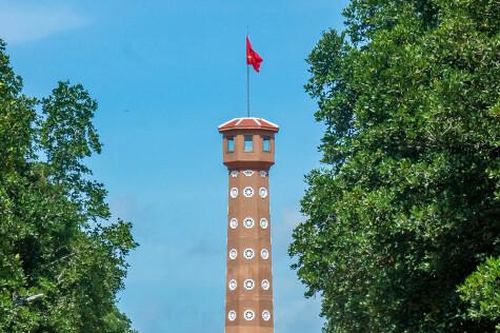 Khảo sát đầu tư không gian công nghệ trong Cột cờ Hà Nội tại Đất Mũi
