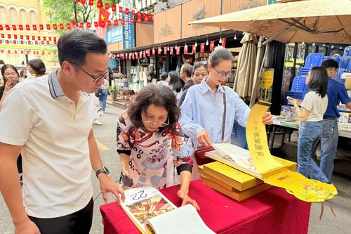 Lan tỏa tình yêu lịch sử, khát vọng phát triển từ bộ lịch siêu cực đại 2026