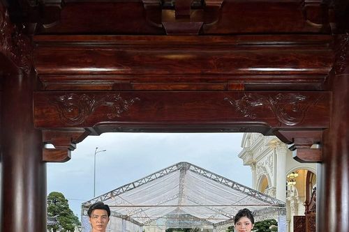 Á hậu Minh Kiên trở lại màn ảnh rộng trong 'Trại buôn người'