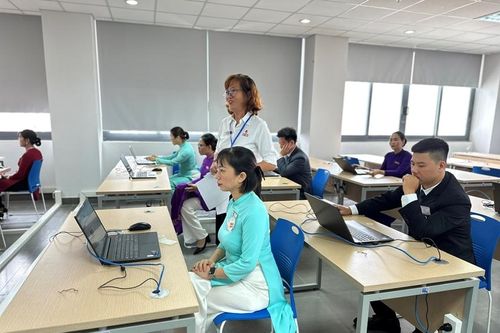 Hơn 30 thí sinh tham gia Hội thi Nghiệp vụ Lễ tân