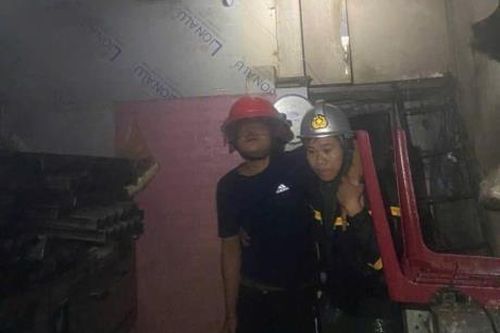 Cảnh sát PCCC &CNCH Công an Nghệ An xuyên đêm cứu người bị nạn, mắc kẹt