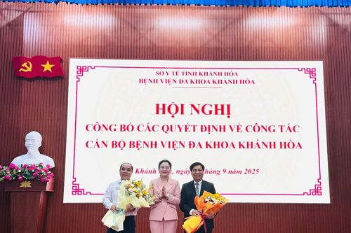 Ông Lê Vũ Chương giữ chức Giám đốc Bệnh viện Đa khoa Khánh Hòa