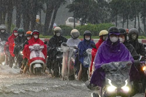 Ngày 2.10, Hà Nội còn ngập ở những khu vực nào?