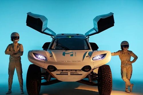 Khám phá giải đua xe hydro đầu tiên trên thế giới