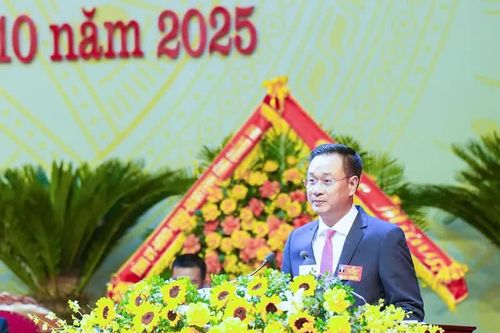 Ông Lê Ngọc Quang tiếp tục làm Bí thư Tỉnh ủy Quảng Trị
