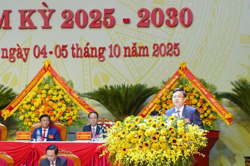 Sớm đưa Quảng Trị trở thành trung tâm điện lực, năng lượng sạch, năng lượng tái tạo của khu vực