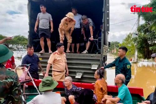 Hà Nội kịp thời sơ tán dân vùng hạ lưu sông Cầu
