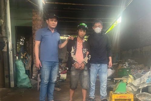 Đạo chích 'mê' bình ắc-quy