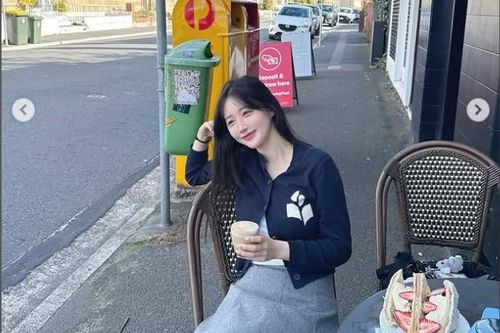 Nhan sắc 'nàng thơ' mới nổi khiến fan đổ gục