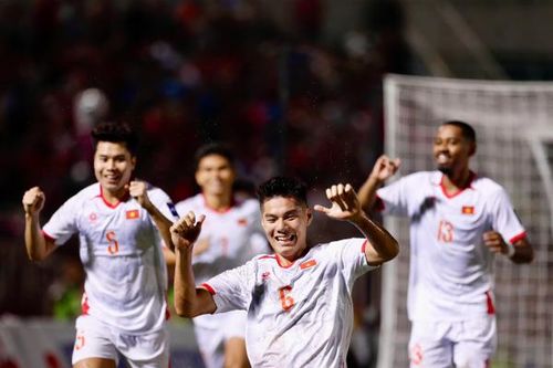 ĐT Việt Nam 1-0 ĐT Nepal: Thắng nhưng vẫn lo