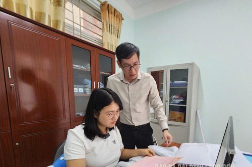Quản lý chặt phôi 'sổ đỏ'