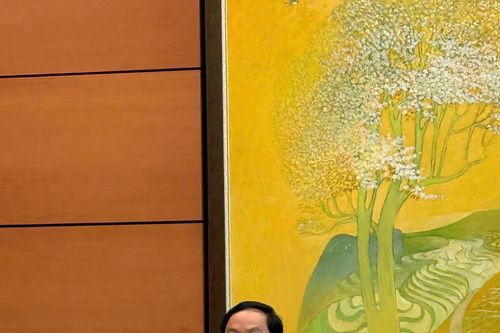 Đại biểu Quốc hội tích cực thảo luận tại Tổ về tình hình kinh tế- xã hội năm 2025 và một số vấn đề khác
