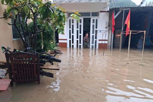 Ngập sâu ở ấp Bãi Ngự (đặc khu Thổ Châu) ảnh hưởng khoảng 60 hộ dân