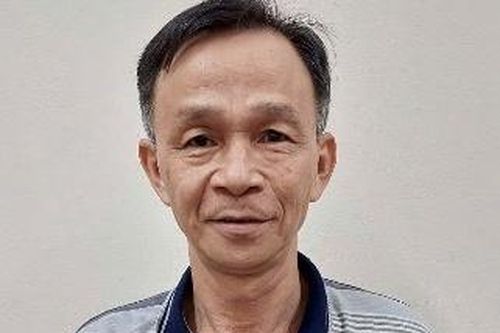Người đàn ông ra đầu thú sau 35 năm trốn truy nã