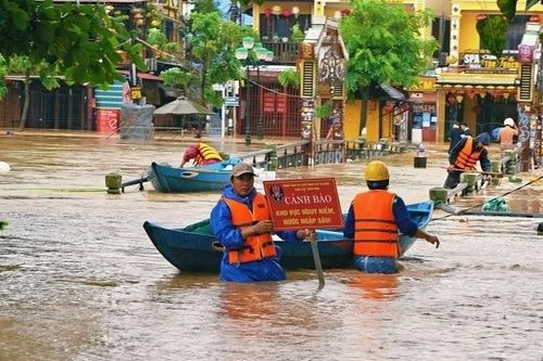 Công điện của Bộ Công Thương về ứng phó mưa lũ lớn ở Trung Bộ