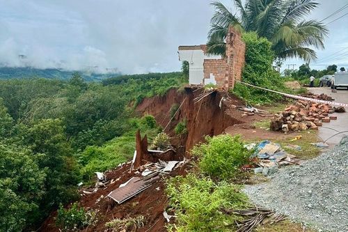 Gia Lai khẩn trương di dời hàng chục hộ dân khỏi vùng có nguy cơ sạt lở