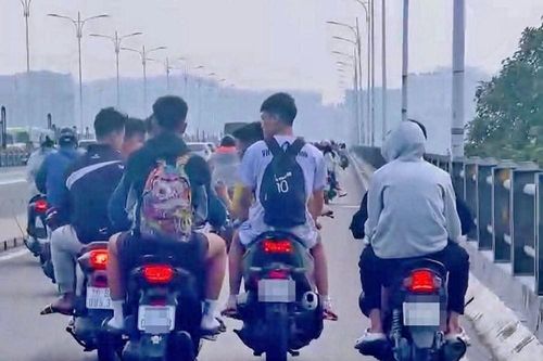 Xử lý nhóm thanh niên gây mất an toàn giao thông trên cầu Vĩnh Tuy