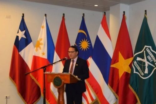 ASEAN tăng cường quan hệ hợp tác với Chile