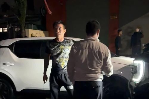 Tạm giữ đối tượng hành hung tài xế taxi, liên tiếp tông xe sau tai nạn giao thông