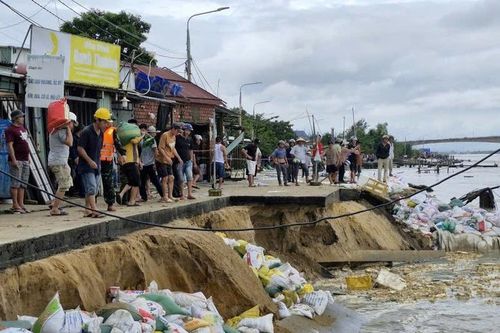 Hỗ trợ khẩn cấp 100 tỷ đồng cho TP Đà Nẵng khắc phục thiệt hại do mưa lũ
