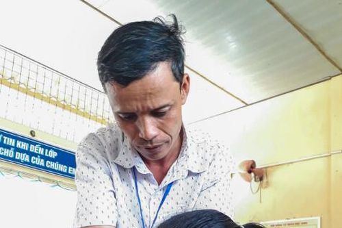 Thầy giáo Trịnh Bá Ngọc hết lòng gieo yêu thương