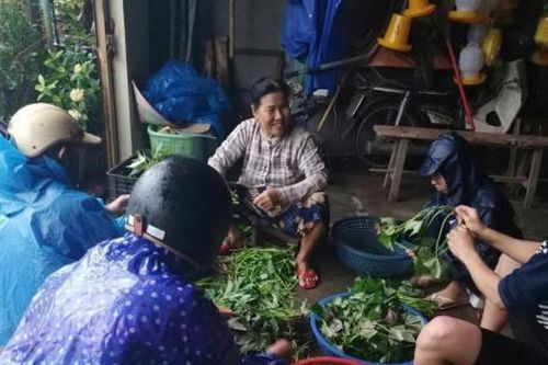 Về quê dọn lụt