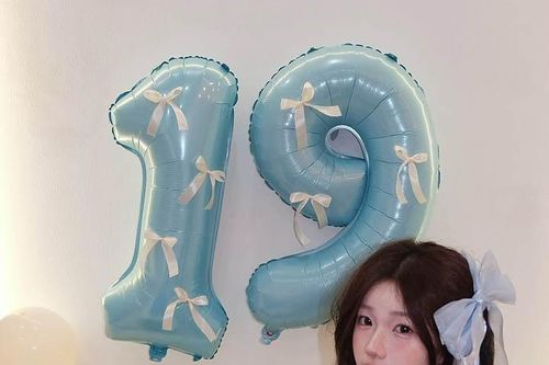 Hot girl 2k6 nổi bật với phong cách thời trang đỉnh cao